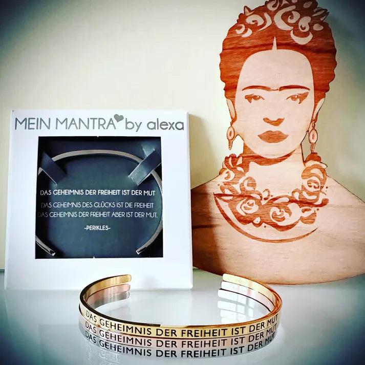 MANTRAARMREIF - DAS GEHEIMNIS DER FREIHEIT IST DER MUT - Trendy Fashion