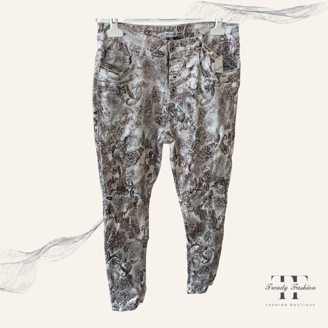 „Raw Soul“ – Straight Jeans mit Charakter