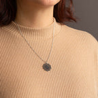 Halskette mit Holzanhänger - 'Mandala'