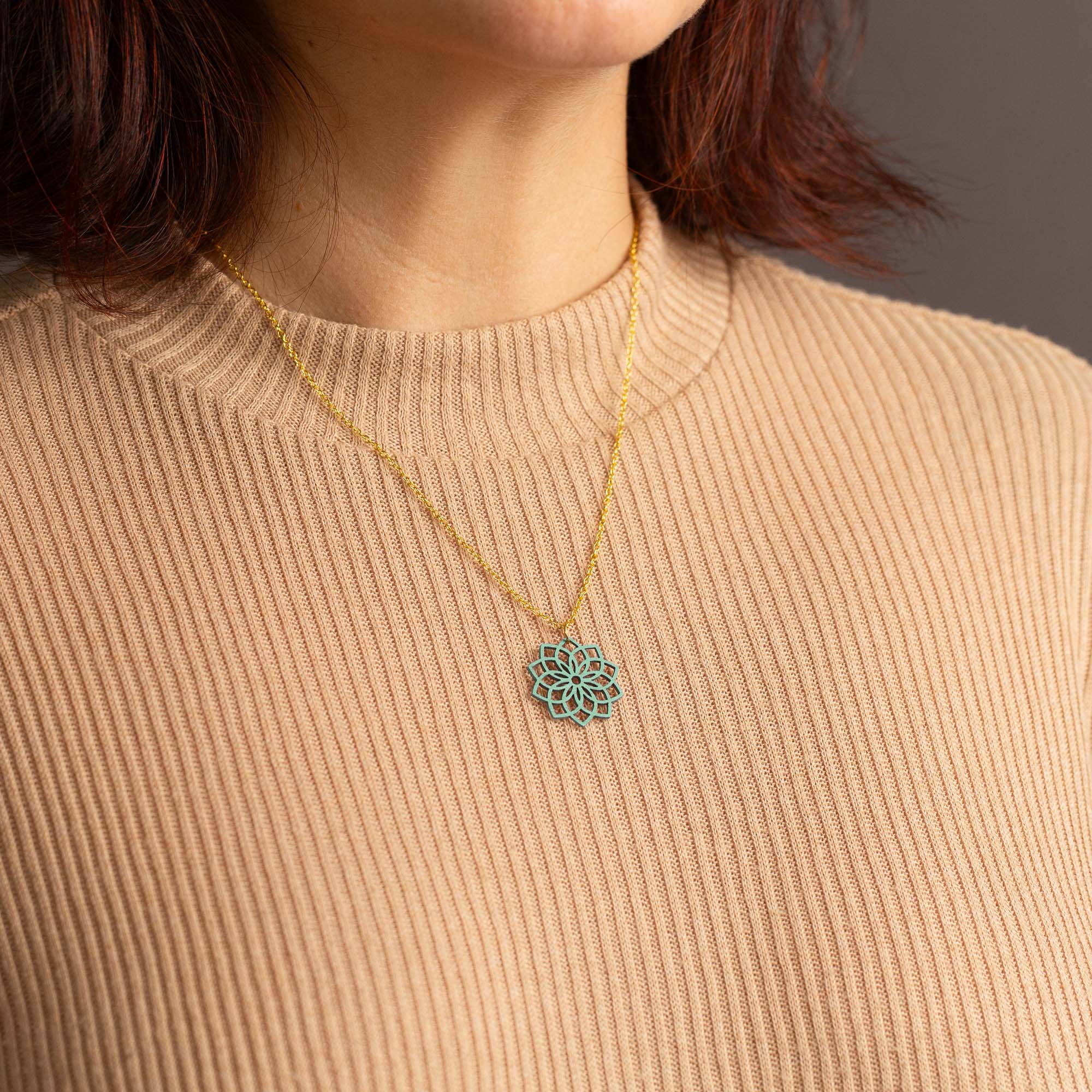 Halskette mit Holzanhänger - 'Mandala'