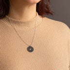 Halskette mit Holzanhänger - 'Spirit'