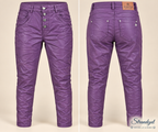 Karostar Lederimitat Hose Violett – Coated Look Damenhose mit Knopfleiste