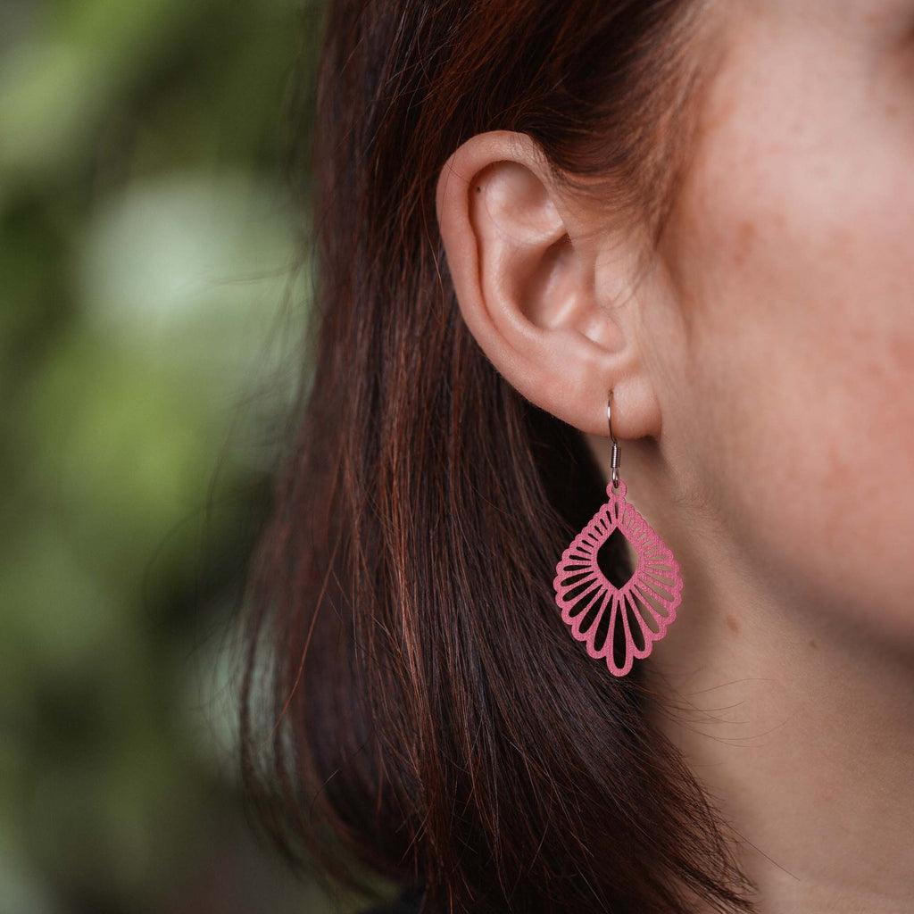 Ohrringe / Ohrhänger aus Holz | Mindful