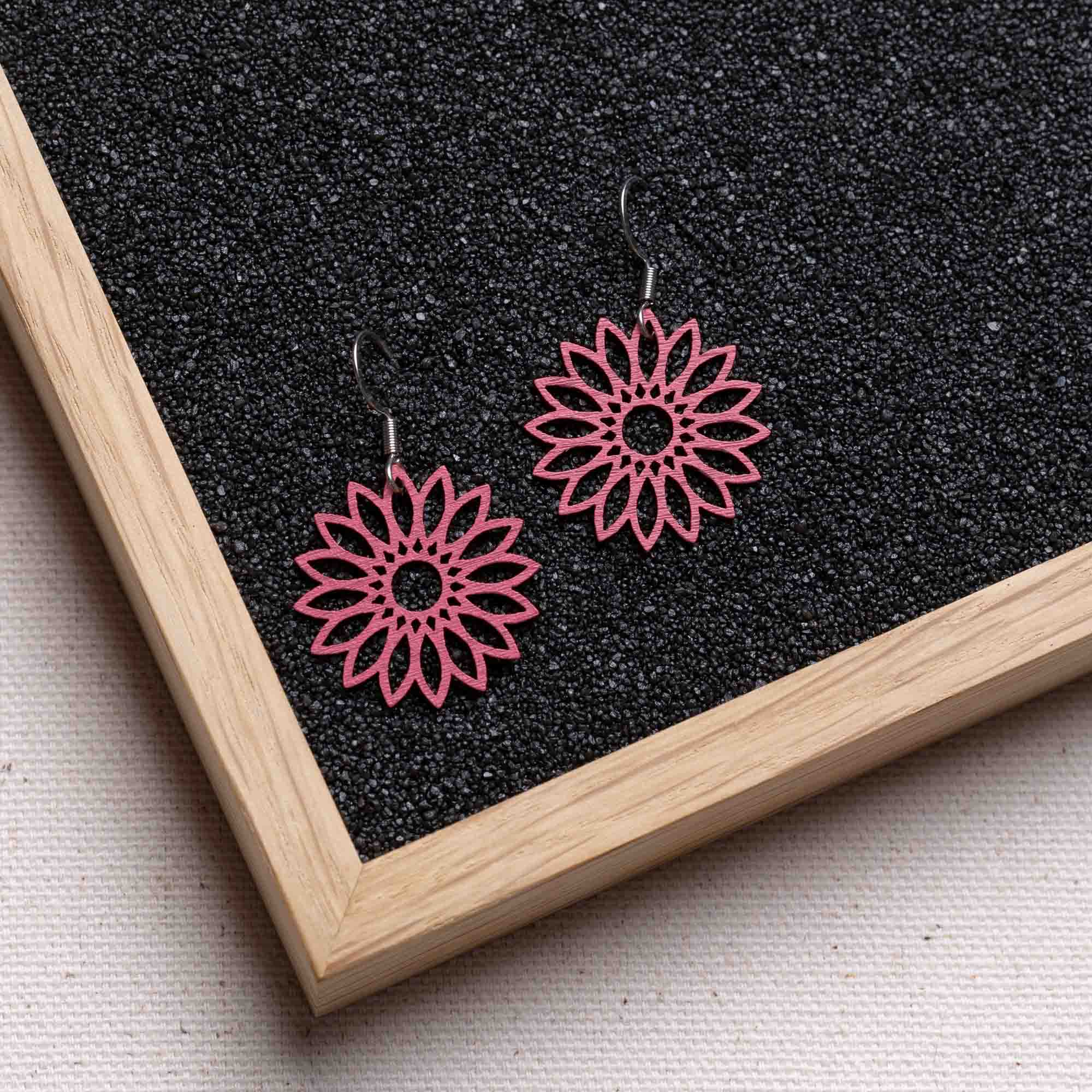 Ohrringe / Ohrhänger aus Holz | Flower