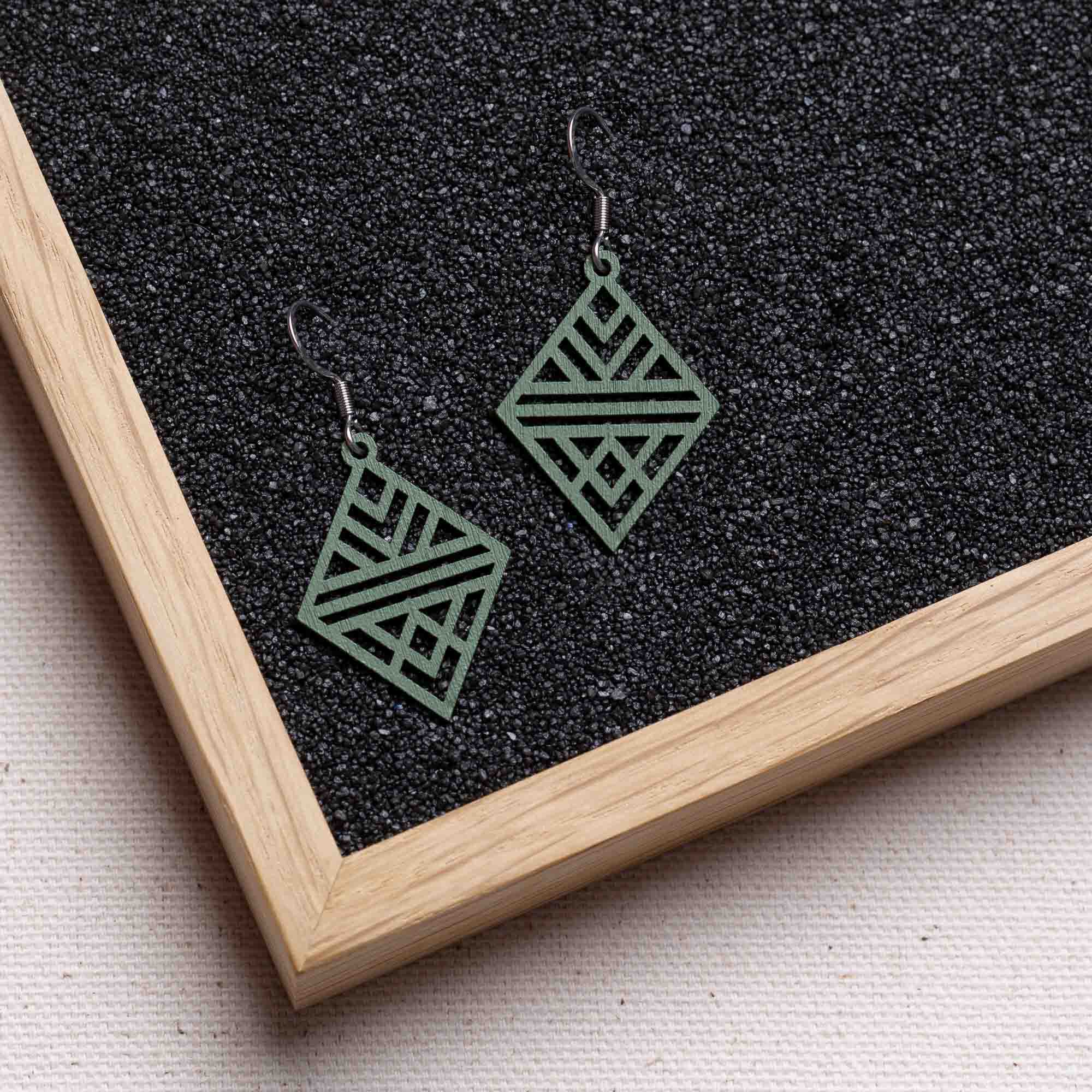 Ohrringe / Ohrhänger aus Holz | Tribal Echo
