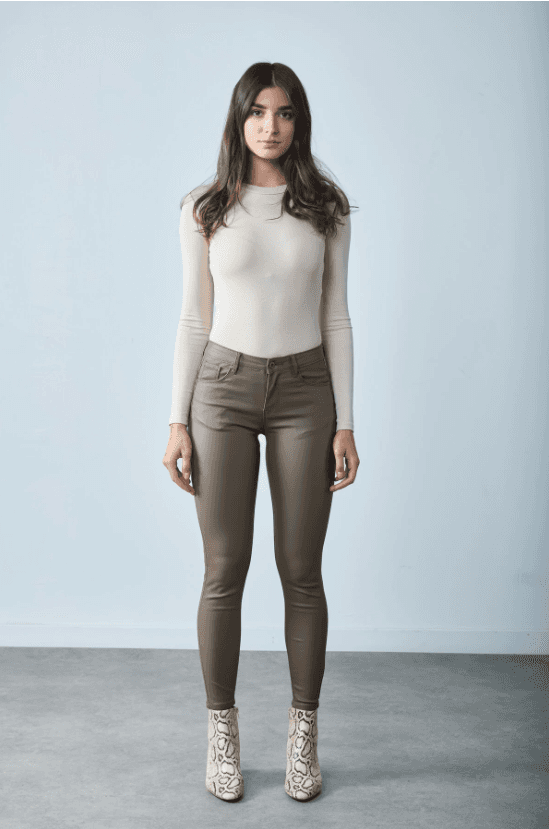 Toxik3 - Magika Slim Push-Up Hose – elegante Damenhose mit Figurform-Effekt