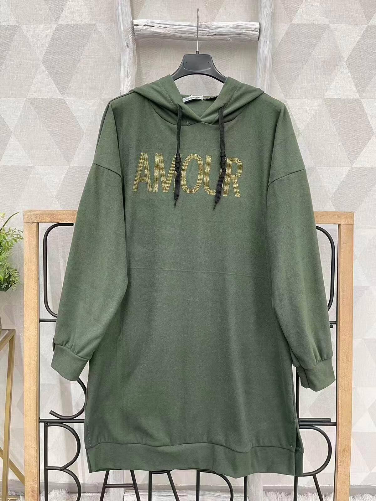 Lässiges Kleid mit Druck und Kapuze - Trendy Fashion