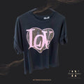 Damen Shirt Love Leo – Einzigartiges Leo-Print-Shirt aus hochwertigem Stoff